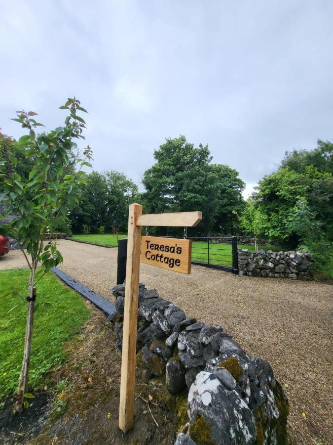 Teresa'S Cottage Kilcolgan Exterior foto