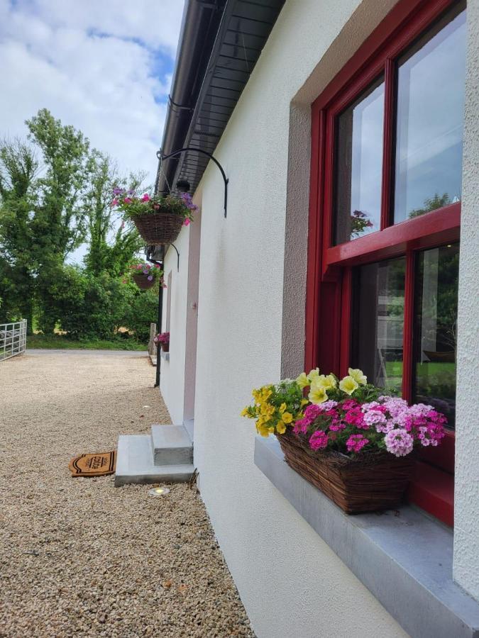 Teresa'S Cottage Kilcolgan Exterior foto